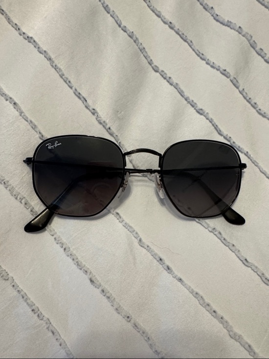 Ray-Ban Accessories - Ray-Ban Black Metal Sunglasses with Dark Smoke Lenses